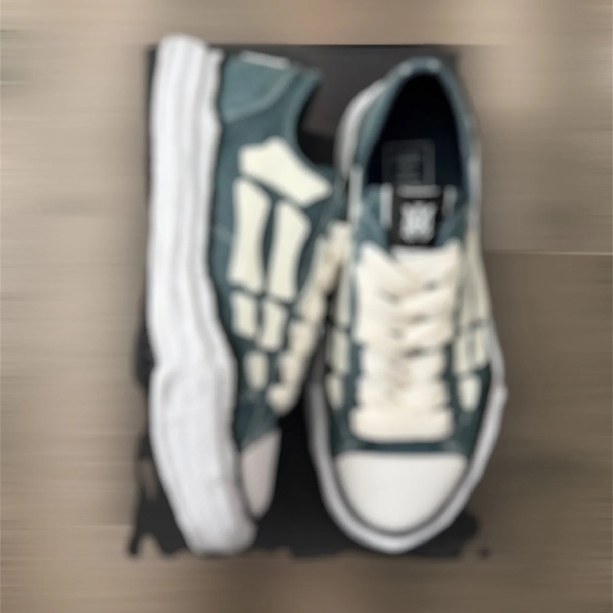 Am1r1