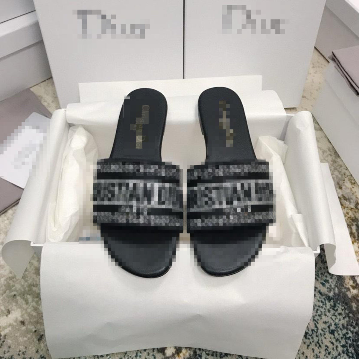 Adore sparkle slide