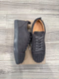 (CL) dark grey spikes